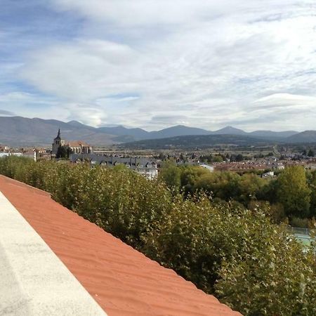Piso Centrico En El Espinar Appartement Buitenkant foto